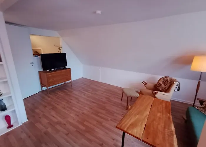 Centrally Located Charming Townhouse - 2nd Floor Apartmán Tønder